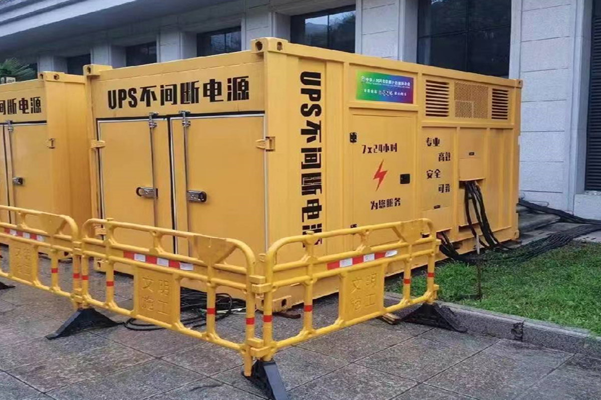 右玉发电机租赁施工现场